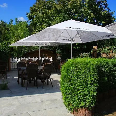 Am Berg Hotel 3*